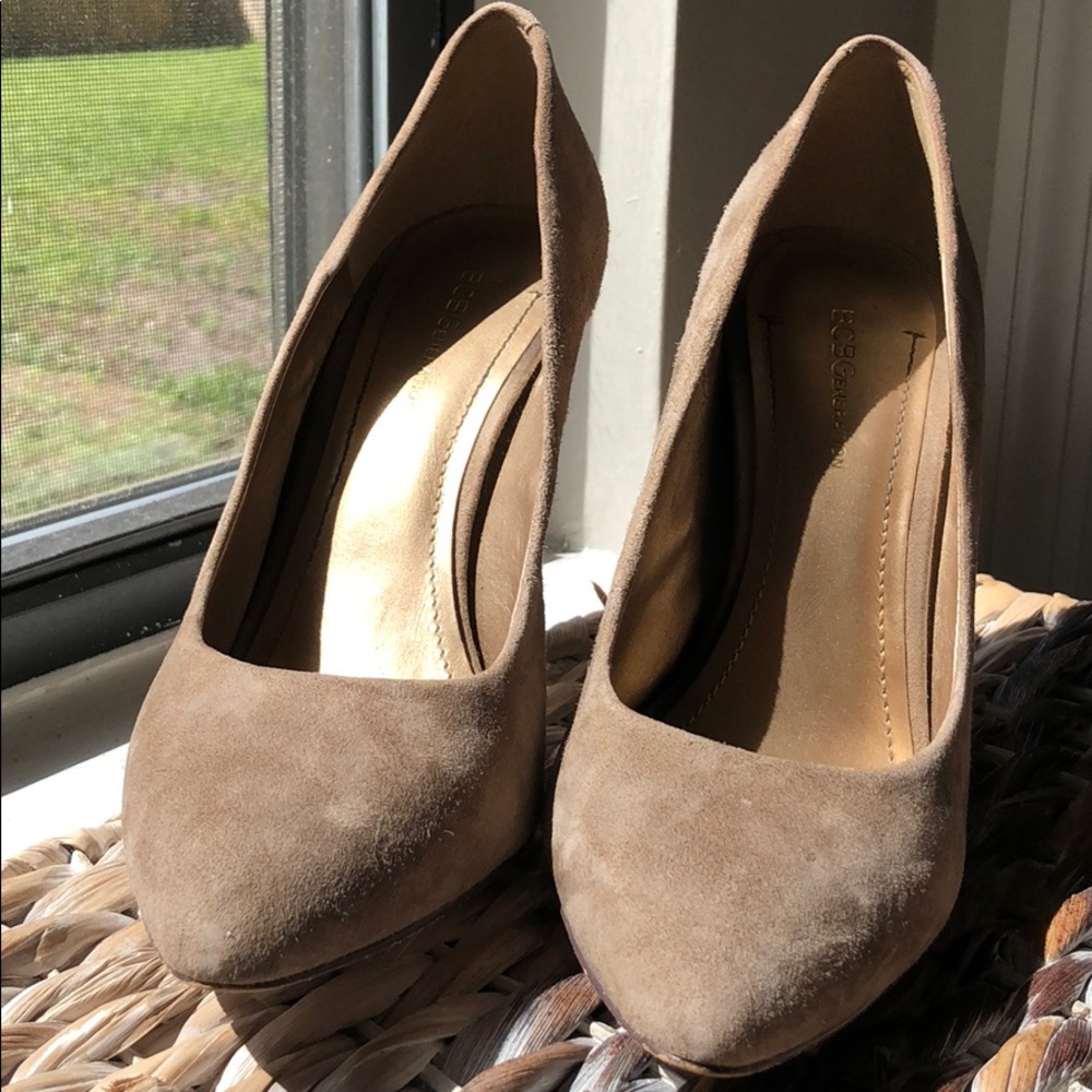 BCBG Pumps